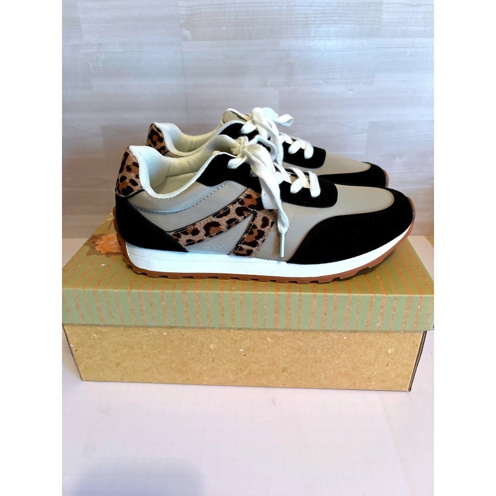 Very G Women Sneakers Joel Size 7.5 Black Leopard Tan Lace Up Fashion Shoes NEW - Picture 4 of 13